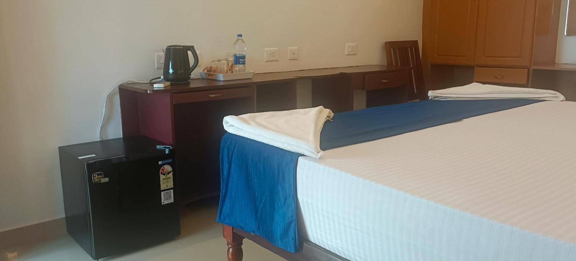 Tippys Beach Resort 코발람비치 외부 사진